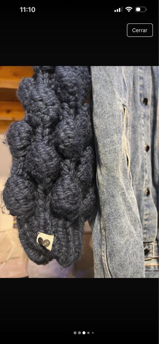 Cazadora vaquera con mangas de punto