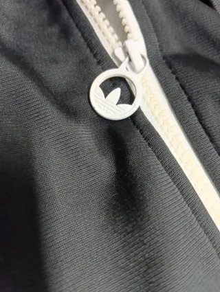 Chaqueta Adidas Originals Negra