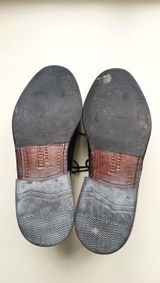 Testoni Derby Pelle Nera 40.5