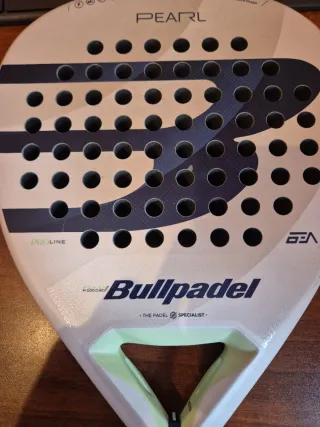 Bullpadel Pearl Bea Gonzalez 2025 usata poco