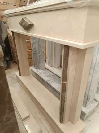 Chimenea Mármol Crema Marfil y Marrón Emperador