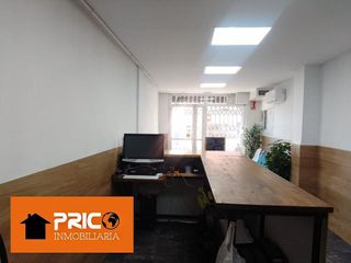 Local comercial en venta en Centro en Cáceres