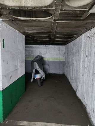 Garaje en venta en Almagro en Madrid