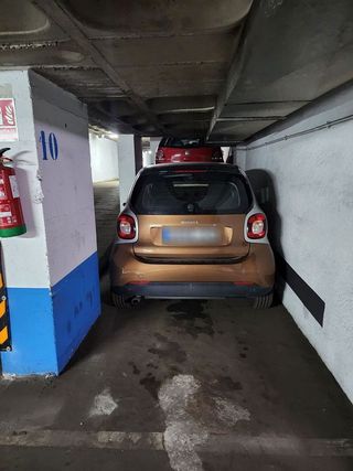 Garaje en venta en Almagro en Madrid