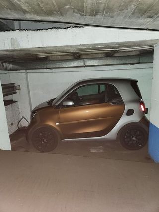 Garaje en venta en Almagro en Madrid