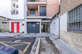 Garaje en venta en Pajaritos - Plaza de Toros en Granada