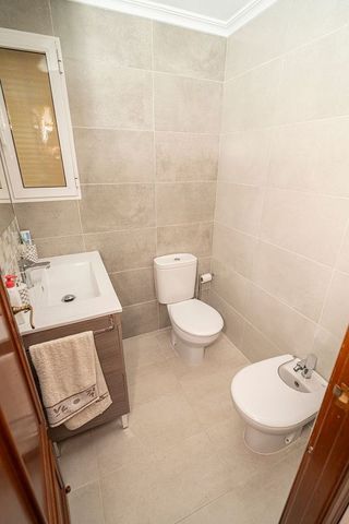 Piso en venta en Linares