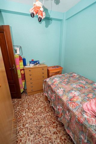 Piso en venta en Linares