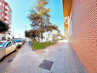 Local comercial en venta en Avda. Alemania - Italia en Villarreal