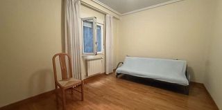 Piso en venta en Universidad en Ourense