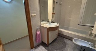 Piso en venta en Universidad en Ourense