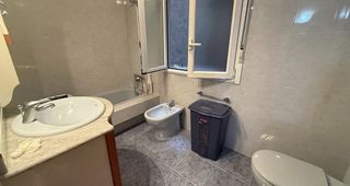 Piso en venta en Universidad en Ourense