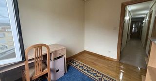Piso en venta en Universidad en Ourense