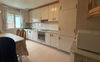 Piso en venta en Universidad en Ourense