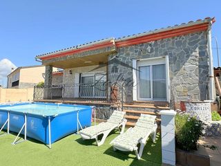 Chalet en venta en Vidreres