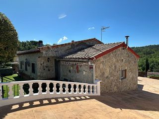 Chalet en venta en Vidreres