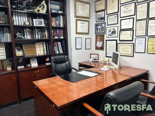 Oficina en alquiler en Sant Miquel - Tres Torres en Granollers