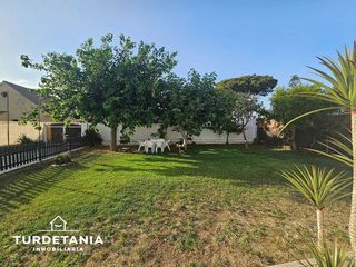 Chalet en alquiler en Centro - Norte en Chipiona