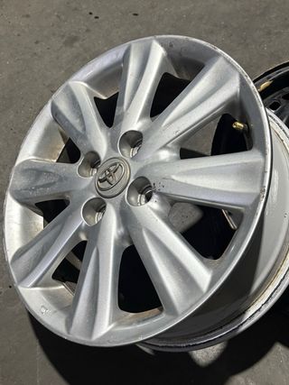 Llanta Toyota Yaris Repuesto