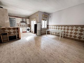 Casa adosada en venta en Andújar