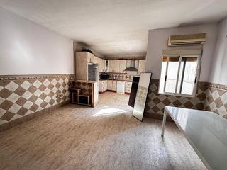 Casa adosada en venta en Andújar