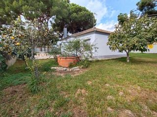 Chalet en venta en Las Lagunas - Campano en Chiclana de la Frontera