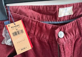 Pantalón pana rojo talla 40