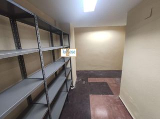 Local comercial en alquiler en Centro en Cáceres