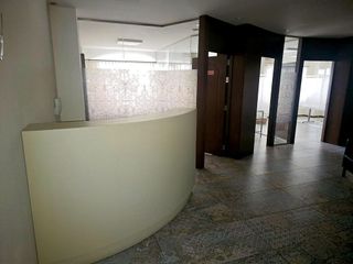 Oficina en alquiler en San Matías - Realejo en Granada