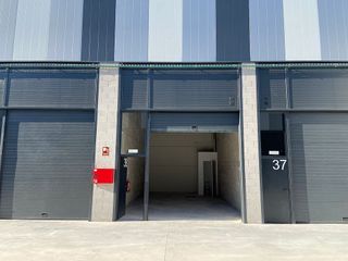 Nave industrial en alquiler en Vista Alegre en Madrid
