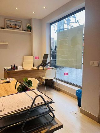 Local comercial en alquiler en Centro - Desierto - Arrontegi en Barakaldo