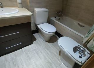 Piso en alquiler en Puerta Blanca en Málaga