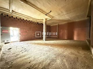 Local comercial en alquiler en Valdepelayo - Montepinos - Arroyo Culebro en Leganés