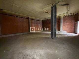 Local comercial en alquiler en Valdepelayo - Montepinos - Arroyo Culebro en Leganés