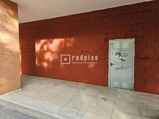 Local comercial en alquiler en Valdepelayo - Montepinos - Arroyo Culebro en Leganés