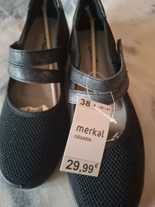 Zapatos Comfeet Talla 38 Negros