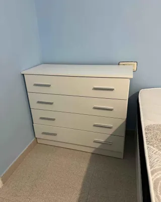 Canapés,colchones,somieres,base, cabezales,mesitas