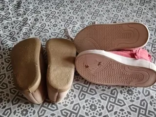 2 pares zapatos niña