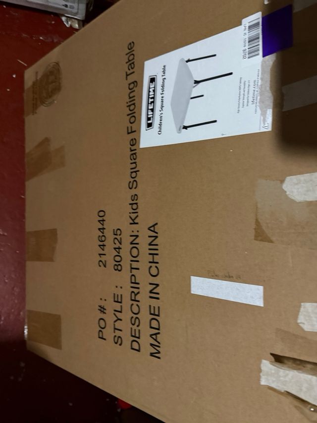 Mesa plegable 60x60 cm con pequeña tara