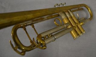 Trompeta Sib Van Laar B5