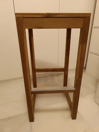 Taburete de acazia maciza