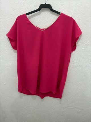 Blusa fucsia talla 46/48 manga corta