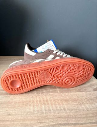 Adidas Spezial Marrones Beige