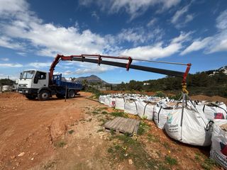 Camión grúa con volquete Iveco Eurocargo 15t