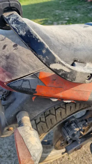 Suzuki GSX 600 F Negra/Gris