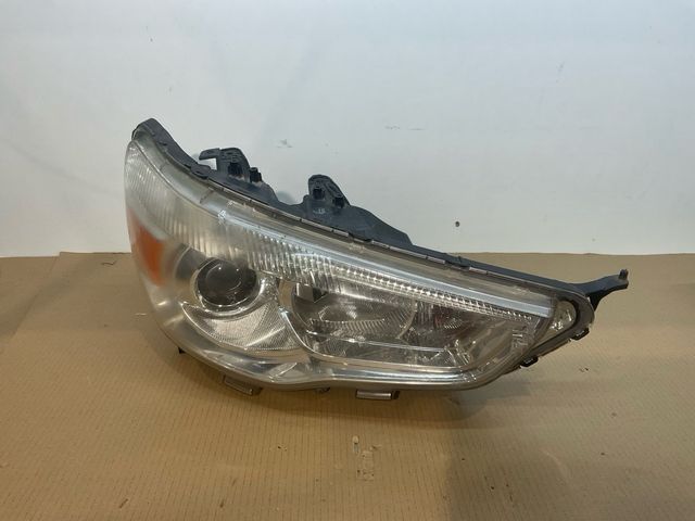 Faro delantero  derecho Mitsubishi ASX