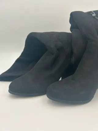 Stivali alti in velluto neri