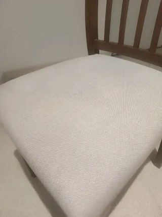 Silla de comedor de madera y tela