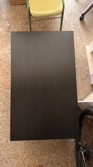 Mesa de centro salón negra y marrón Como nueva.