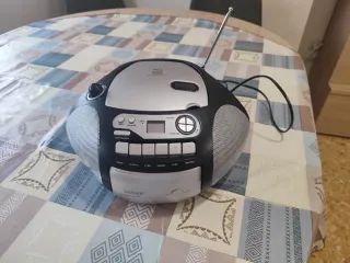 Radiocassette Denver CD, USB, SD, Radio